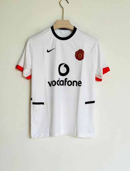 MANCHESTER UNITED 2002-03 AWAY KIT BECKHAM