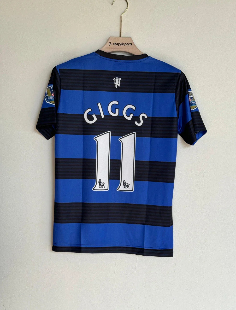 MANCHESTER UNITED 2011-12 GIGGS