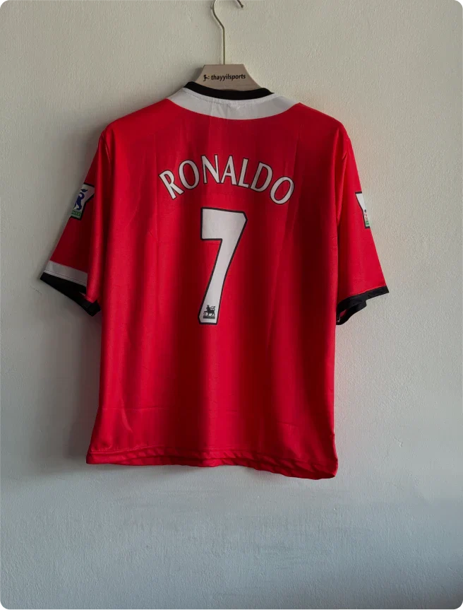 MANCHESTER UNITED 2004-05 HOME KIT RONALDO FIVESLEEVE